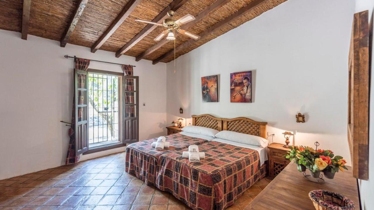 Los Olivos Antequera - Los Nogales By Ruralidays ภายนอก รูปภาพ