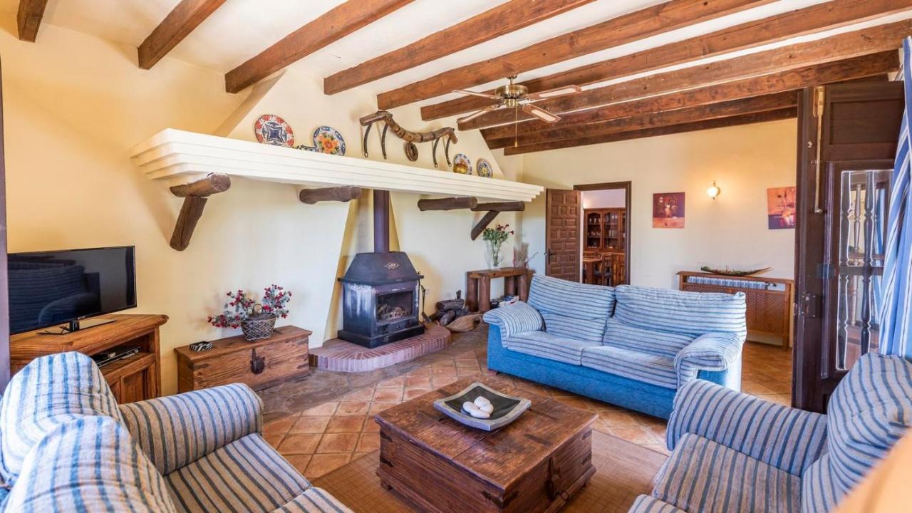 Los Olivos Antequera - Los Nogales By Ruralidays ภายนอก รูปภาพ